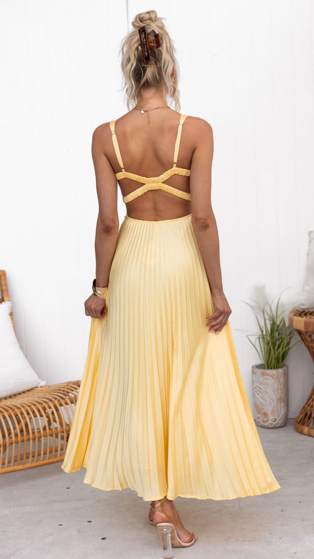 TINA | Vestido plisado con escote V